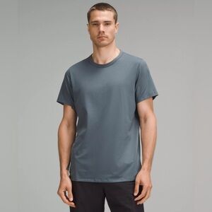 Men's Lululemon Short Sleeve T Shirt